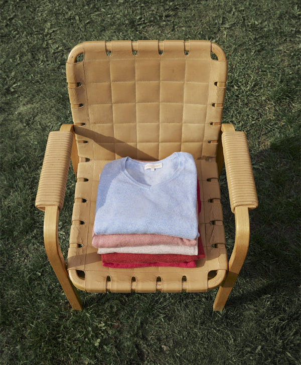 Le cachemire : l’art de s’envelopper dans l’excellence naturelle