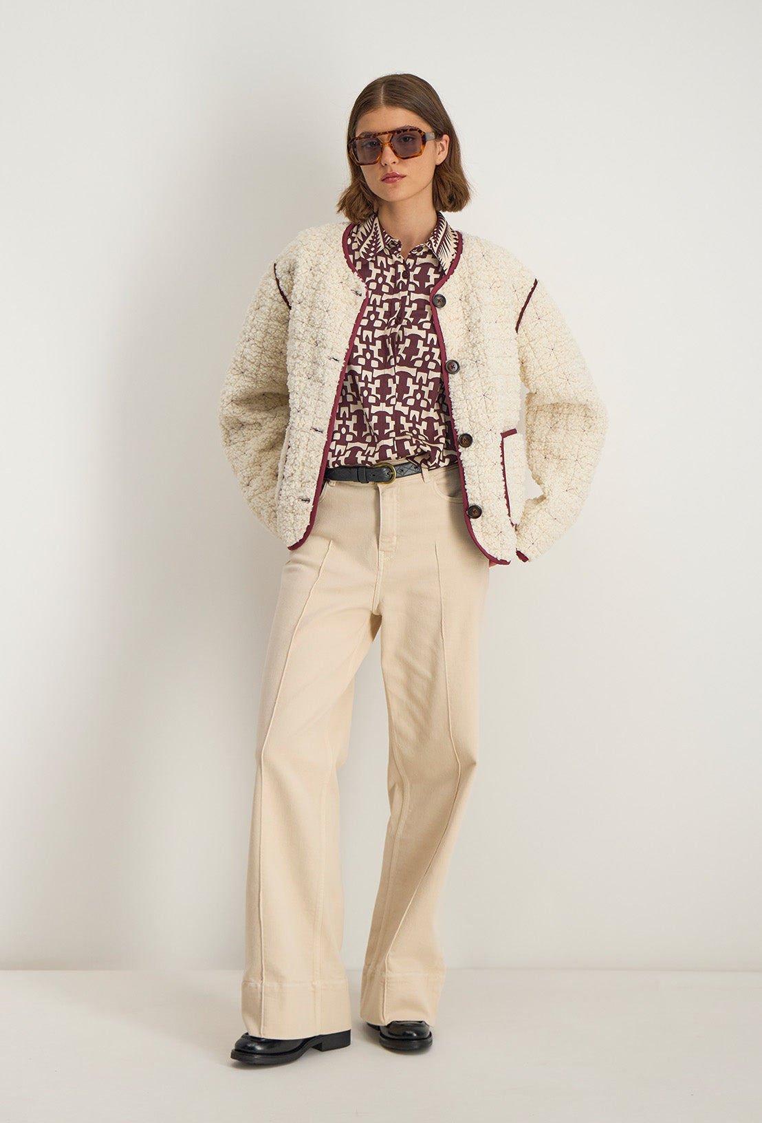 Veste Marija réversible pour femme, motifs exclusifs et fermeture à 4 boutons signature