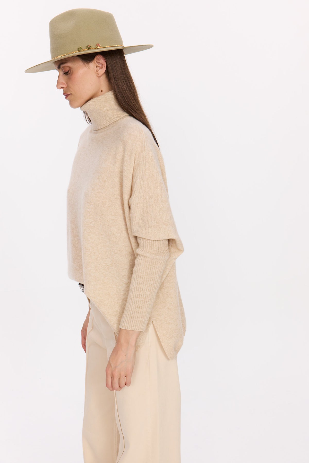 PULL COL ROULÉ