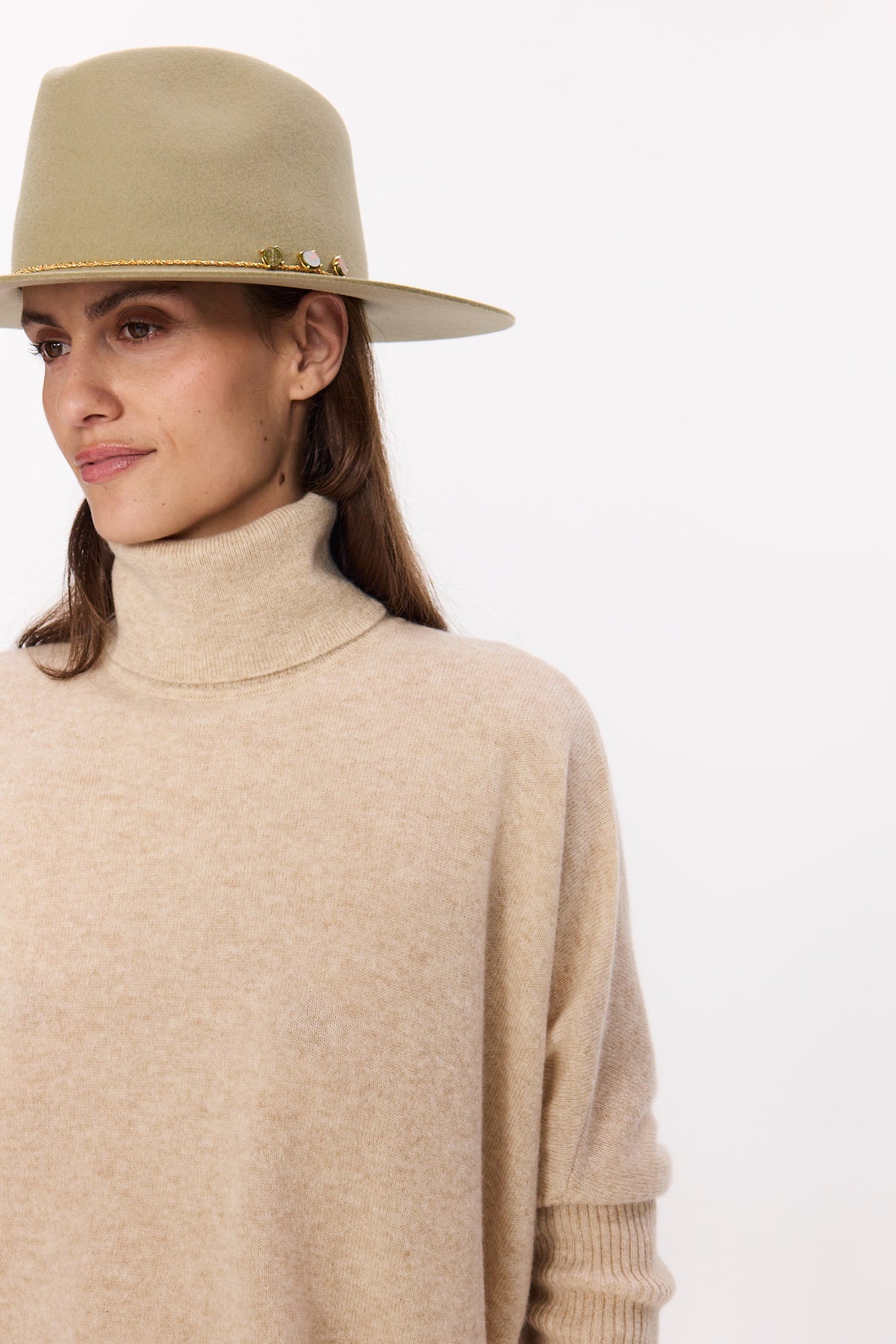 PULL COL ROULÉ