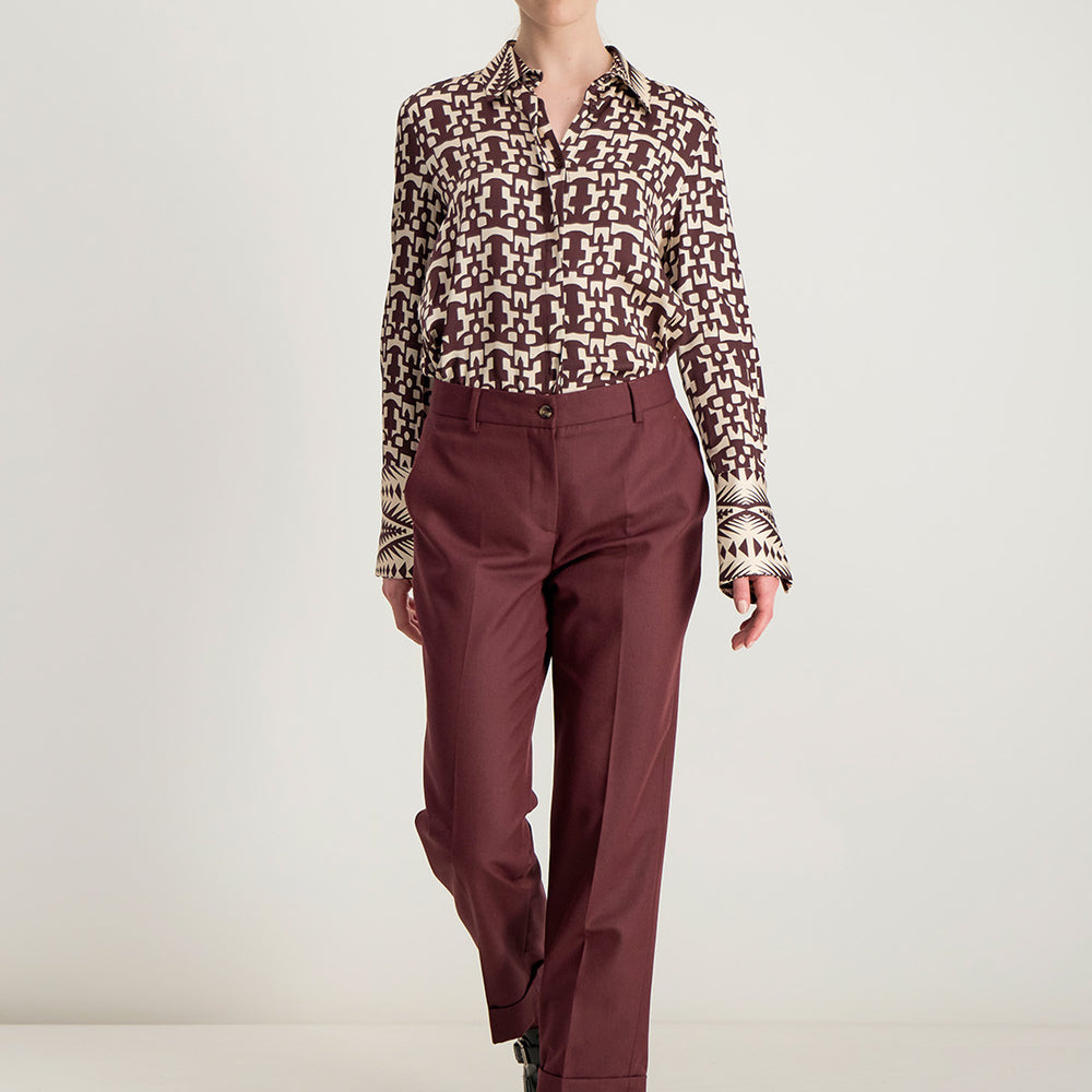 Pantalon Raina coupe fuselée 7/8 pour femme, poches italiennes et fermeture zip + bouton