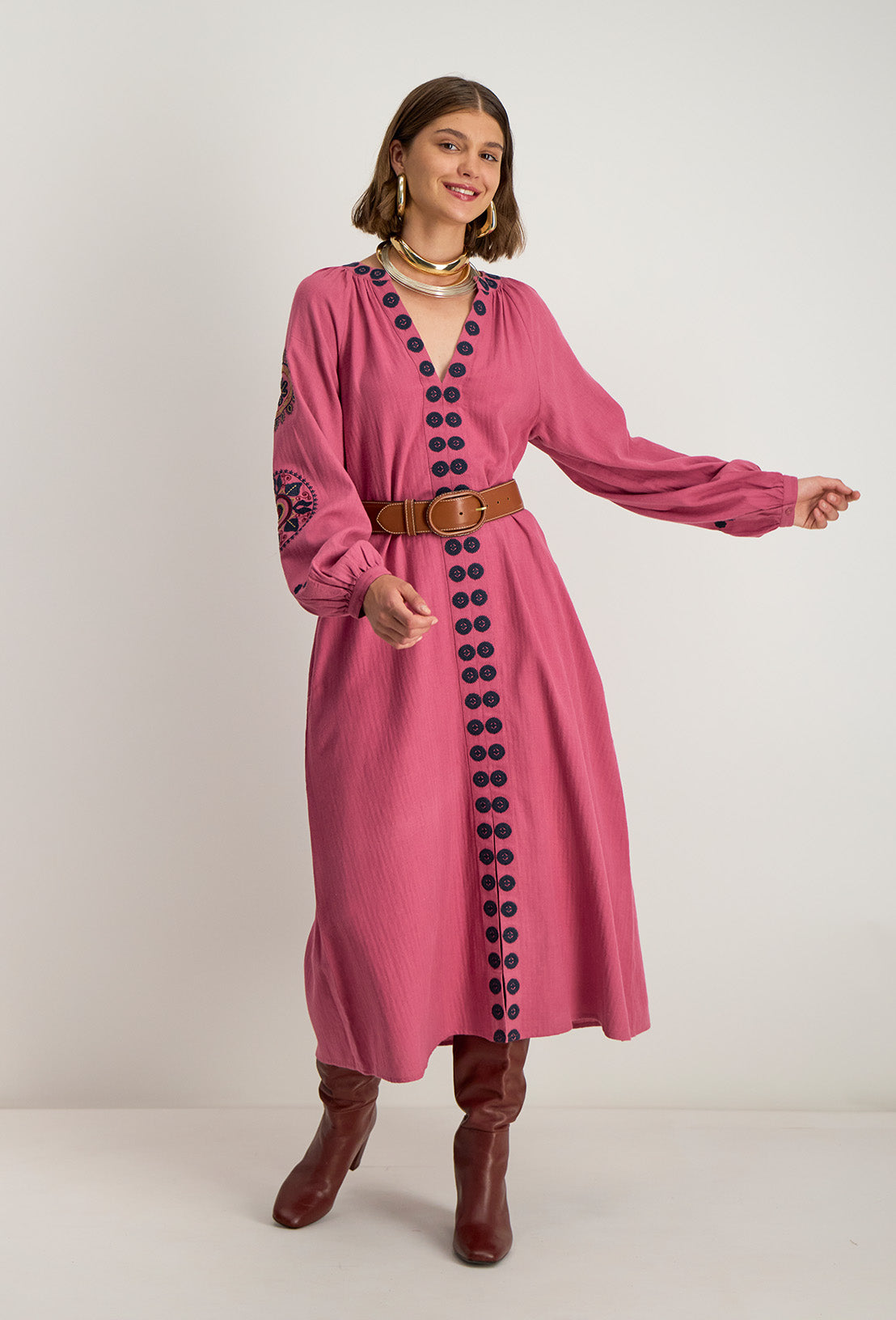 ROBE OMIRA