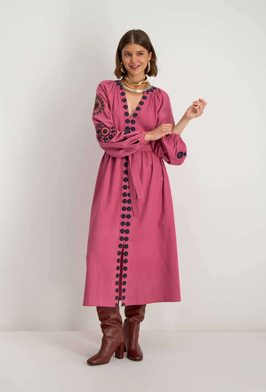 ROBE OMIRA