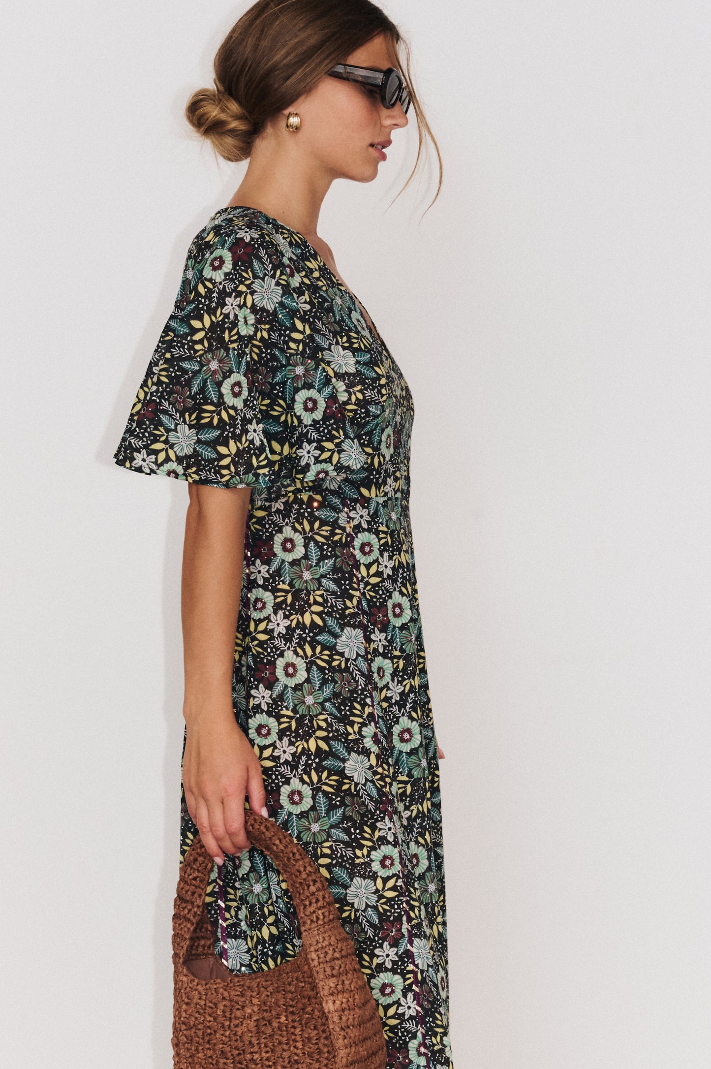 Robe Sunset Stella Forest avec coupe fluide et manches papillon