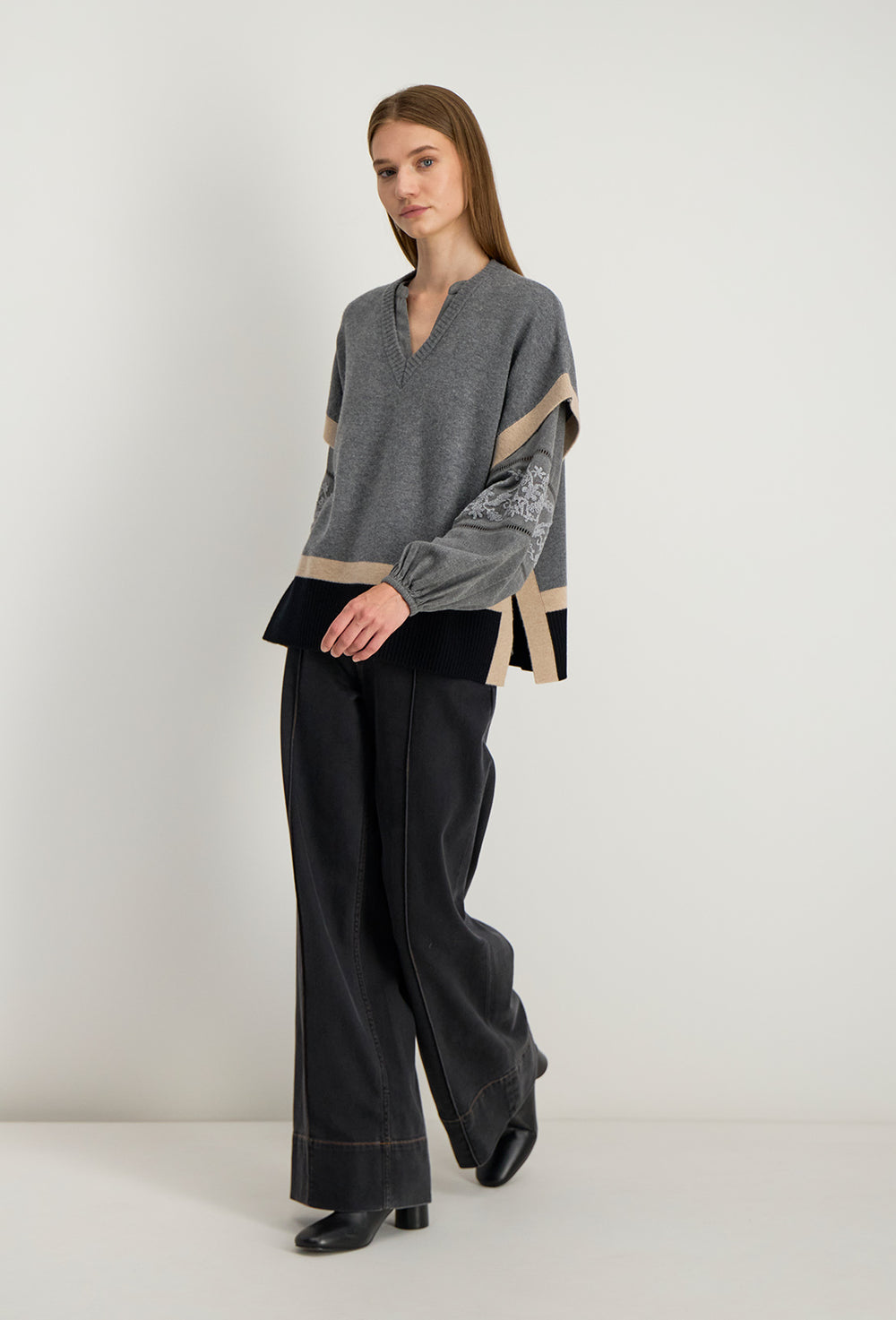 VESPER PONCHO SWEATER