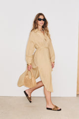 Robe Billie rafia Stella Forest portée avec allure bohème chic