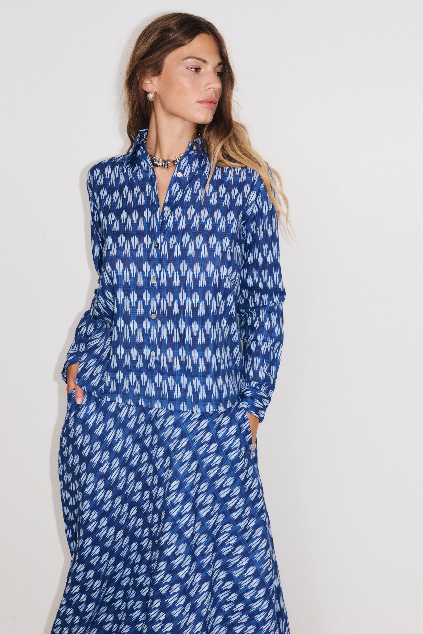 Total look Stella Forest avec chemise et jupe Coco assorties